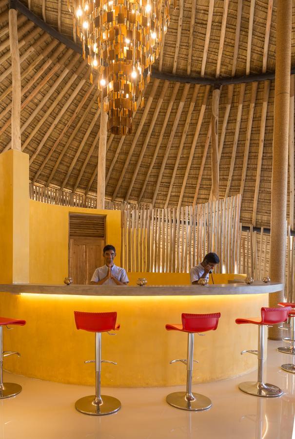 Jetwing Surf & Safari, A Luxury Reserve Arugam Bay Exterior foto